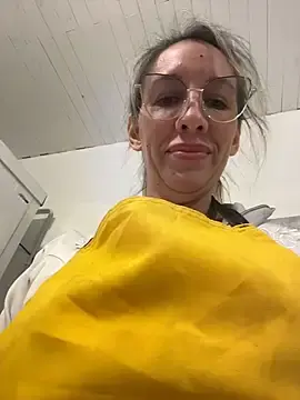 Stripchat Best live sex cam show of Gatitacarlita
