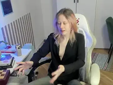 Stripchat Live Sex Cam of Silly__Milly