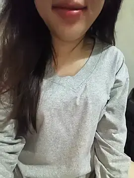 Stripchat Free Porn Cam of Linh-Anhh