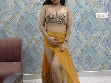 Stripchat Live Sex Cam of zoyaa-sexy
