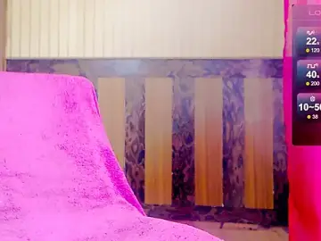 Stripchat Sex Cam of FUN4TIPS