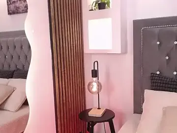 Stripchat Live Sex Cam of Emo_Boy_
