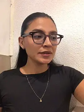 Stripchat Free Porn Cam of Gia_Mazzon