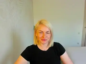 Stripchat Nude Webcam of Alicee_Gracee