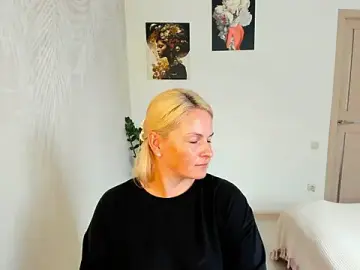 Stripchat Nude Webcam of Alicee_Gracee