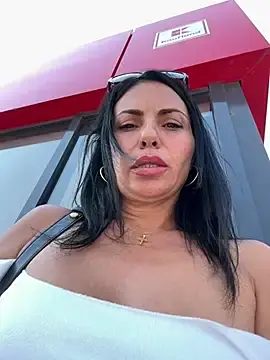 Stripchat Sex Cam of KimKelly13