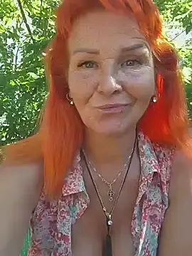 Stripchat Free Live Porn of CassandraSandra44