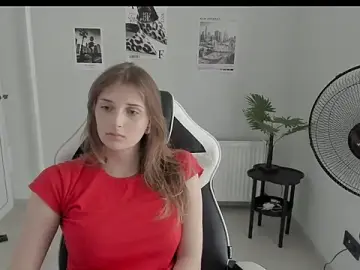 Stripchat Free Porn Cam of Star_Nellie
