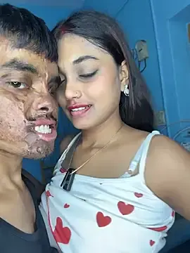 Stripchat Sex Cam of Sweet-priyaa