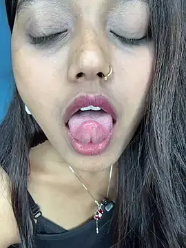 Stripchat Watch Live Sex Cams of Sweet-priyaa