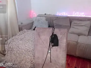 Stripchat Live Porn of mrs_kitty69