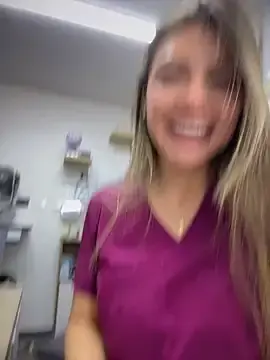 Stripchat Live Sex Cam of alicee16