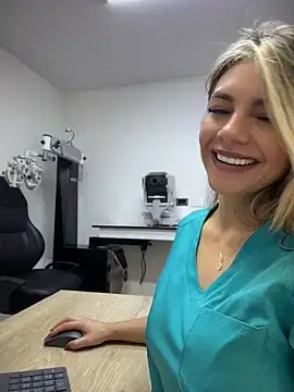 Stripchat Adult Webcams of alicee16