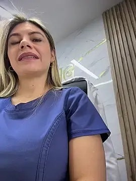 Stripchat Watch Live Sex Cams of alicee16