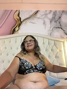 Stripchat Private Sex Chat of Lucy_Milf_474