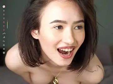 Stripchat Live Sex of Chee_cha