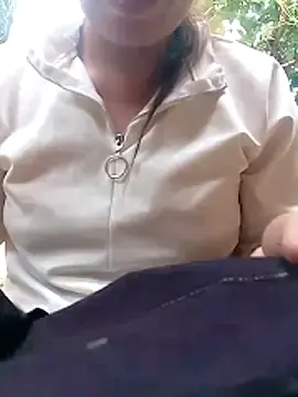 Stripchat Sex Cam of Gummiesu
