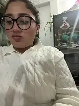 Stripchat Free Porn Cam of croftsmila