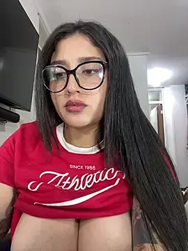 Stripchat Live Sex Cam of croftsmila