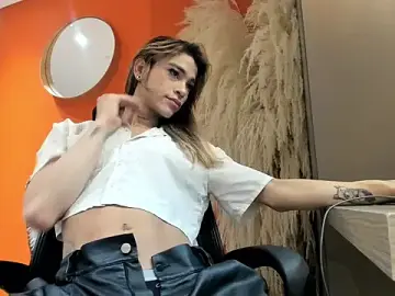Stripchat Sex Cam of stormytt_