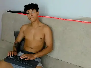 Stripchat Free Porn Cam of _Alex_Colton