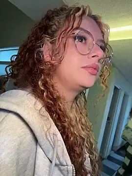 Stripchat Live Sex of Joyce-fire