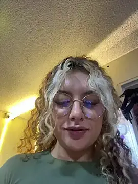 Stripchat Live Sex of Joyce-fire