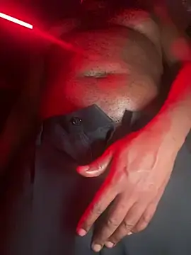 Stripchat Nude Webcam of HairyChubbyStalion
