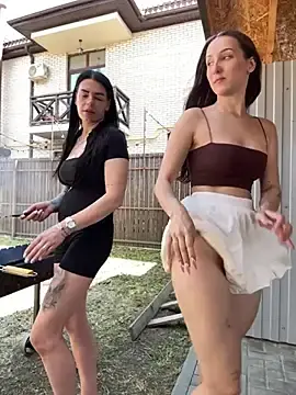 Stripchat Live Sex Cam of FlexibleDoll_