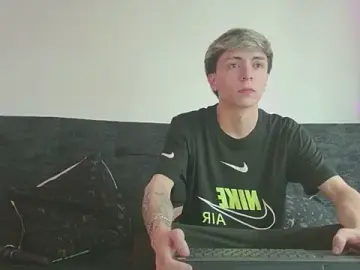 Stripchat Private Sex Chat of ethan_and_ava