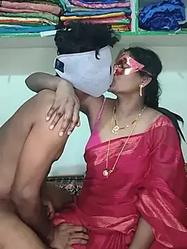 Stripchat Adult Webcam of hotcopuleandsweet