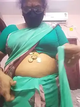 Stripchat Free Porn Cam of sarala_telugu