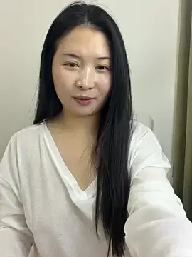 Stripchat Live Sex Cam of Doudou__520