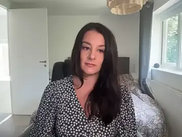 Stripchat Sex Cam of yourcassiexo