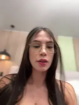 Stripchat Adult Video Chat of _Valentinaa_