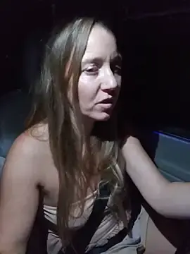 Stripchat Live Sex Cam of SkyelarsWorld