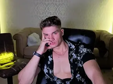 Stripchat Private Sex Chat of MaxKaiden