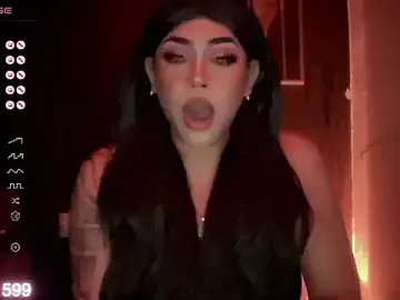 Stripchat Live Porn of madam_agnes1