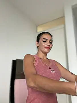 Stripchat Live Sex Cam of Samantha_bigboobs