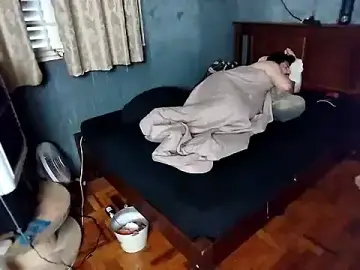 Stripchat Live Sex Cam of bumbumtatuado