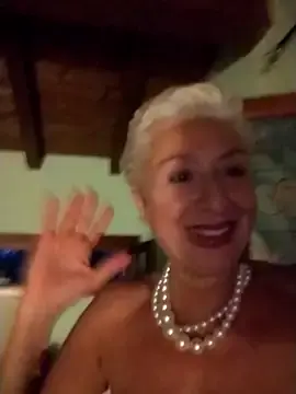 Stripchat Adult Video Chat of divinaerotica