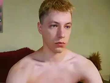 Stripchat Live Sex Cam of -ethan7inches-