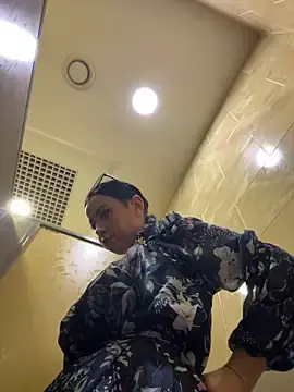 Stripchat Live Sex of CrazzyChicks