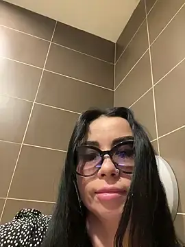 Stripchat Live Sex of CrazzyChicks