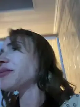 Stripchat Free Live Porn of Irresistible24