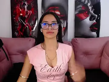 Stripchat Nude Webcam of Miahotcs1