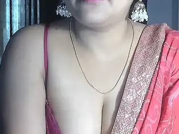 Stripchat Free Live Porn of SimmiQueen_77