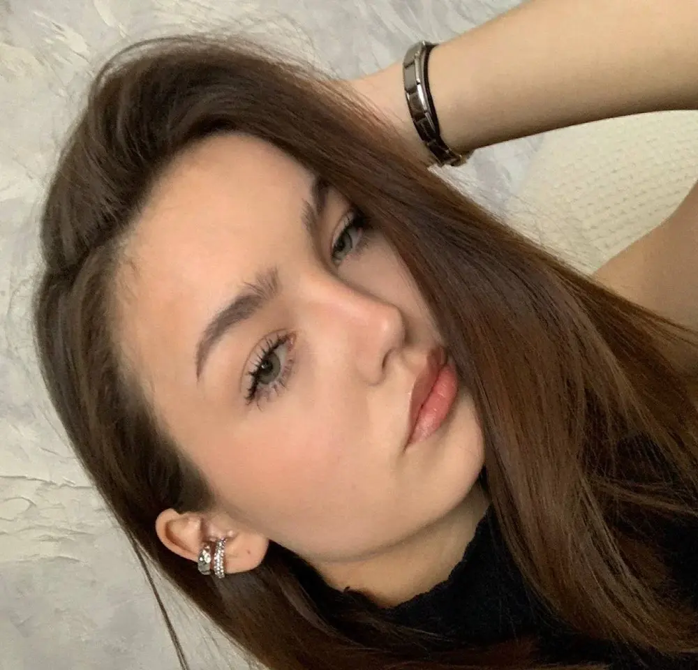 Leslie_Scott