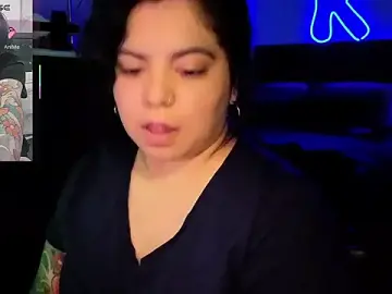 Stripchat Free Live Porn of kimmiakiss22