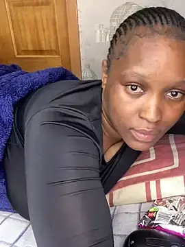 Stripchat Live Sex of Bellabootie